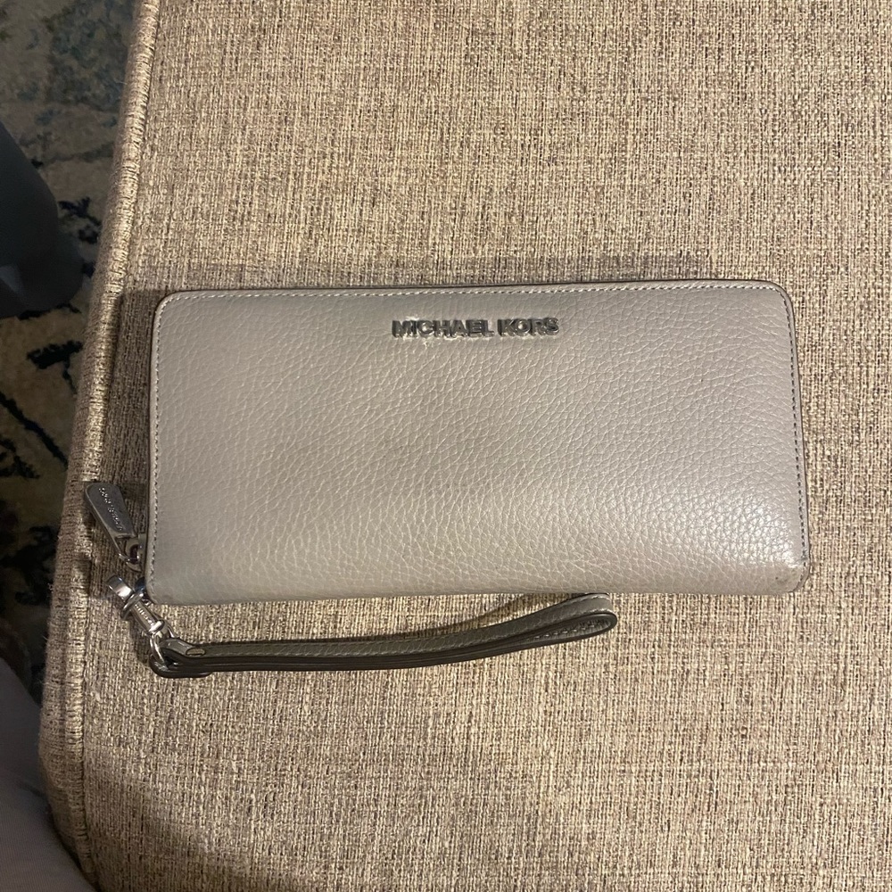 Michael Kors wallet